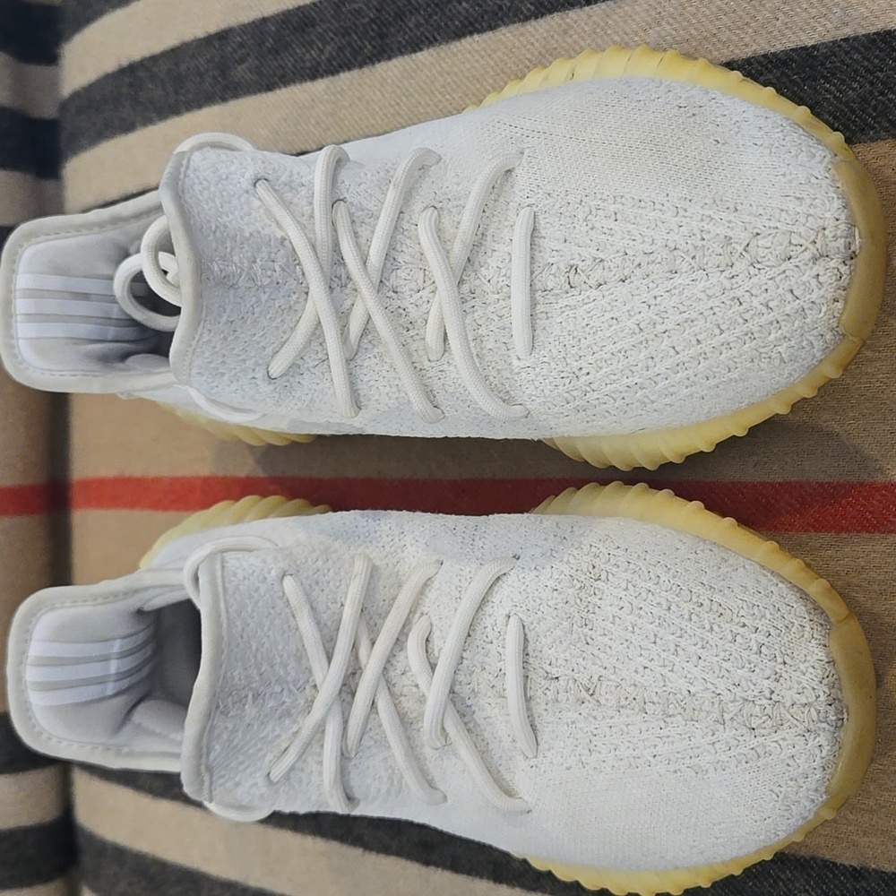 Adidas Yeezy BOOS 350 VS Low Cream White Sz  8 US - Picture 5 of 8